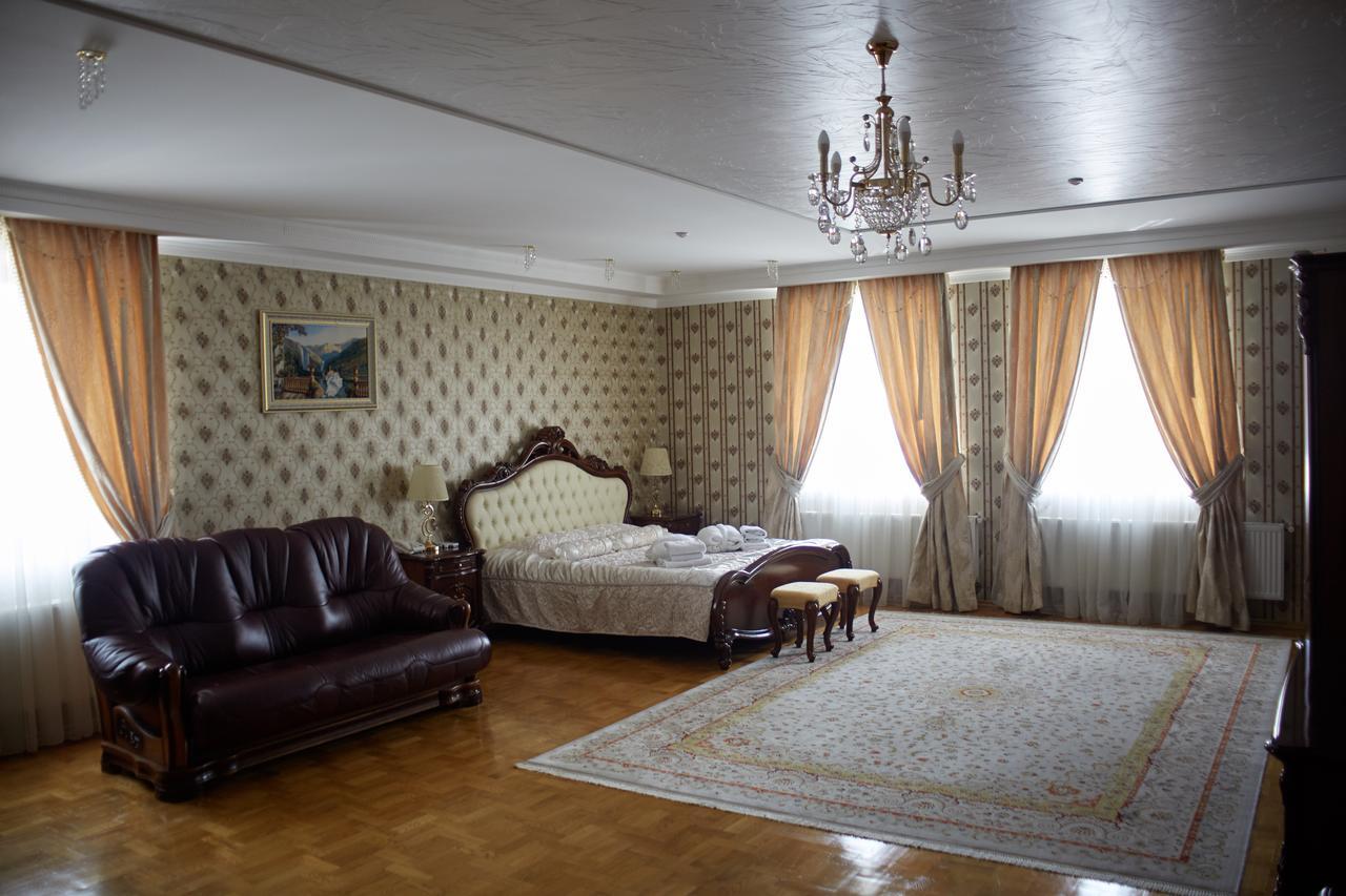 Garden Hall Ternopil Exterior photo