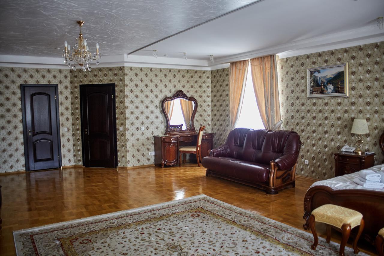 Garden Hall Ternopil Exterior photo